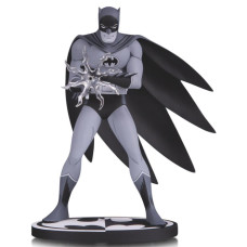 Статуя Бэтмен (Batman) Black and White Jiro Kuwata Version