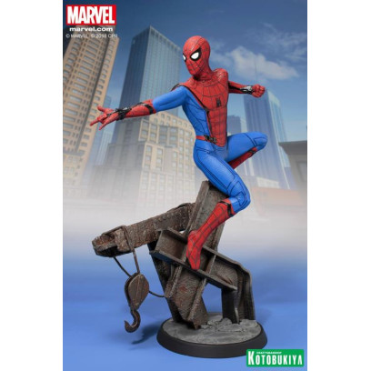 Статуя из фильма Человек-паук: Возвращение домой - Человек-паук (Spider-Man)