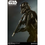 Статуя из фильма Изгой-один. Звёздные войны: Истории - Штурмовик Смерти Специалист (Death Trooper Specialist)
